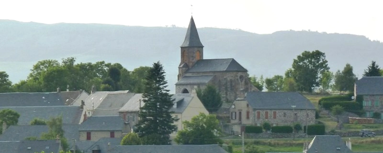 Vue de Laveissenet, Cantal