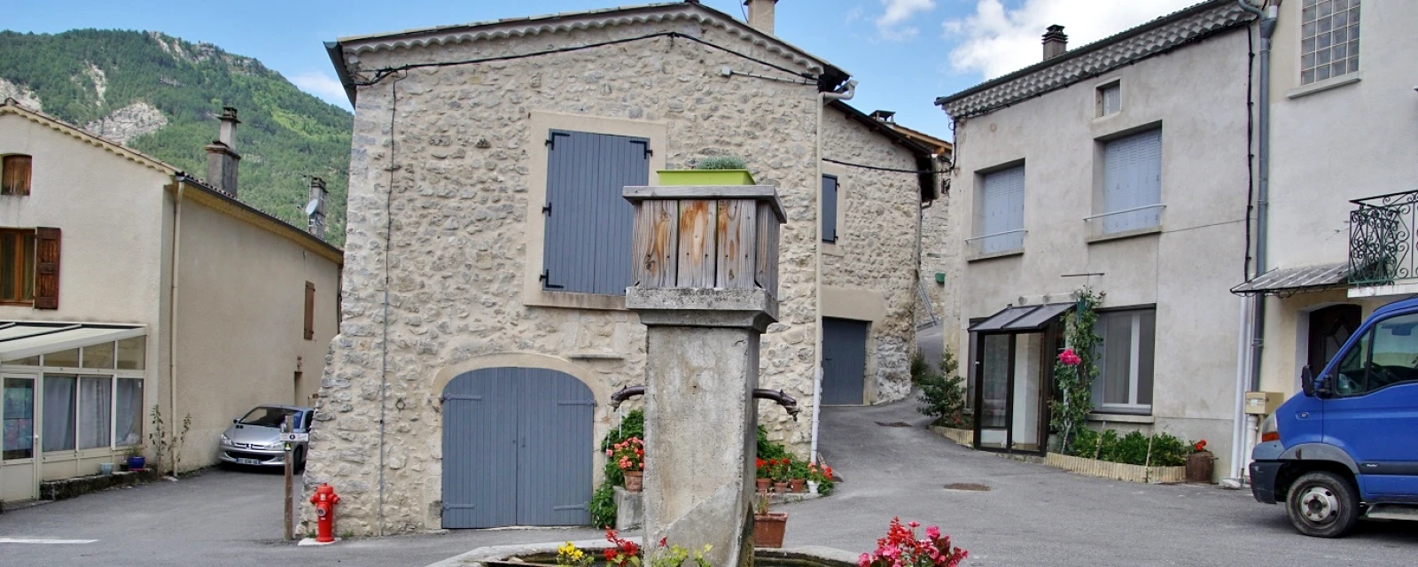 Vue de Ponet-et-Saint-Auban, Drôme