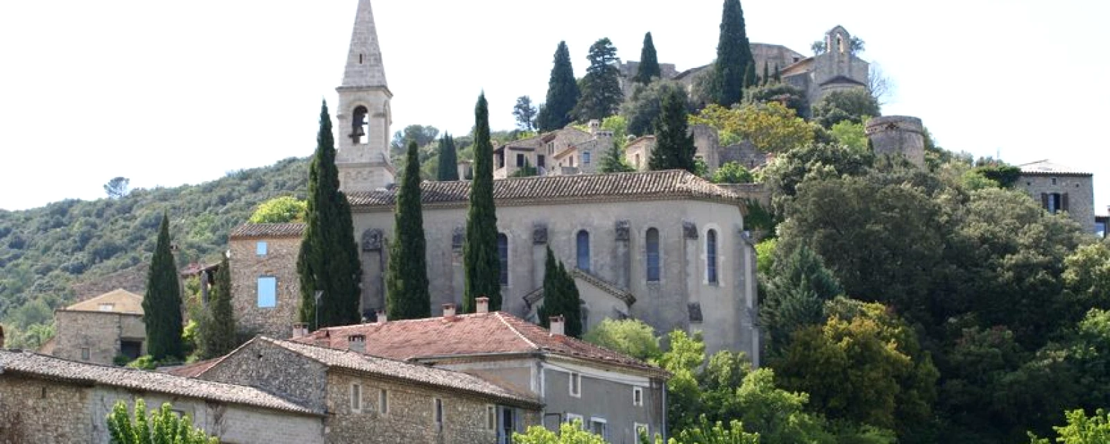 Vue de La Roque-sur-Cèze, Gard