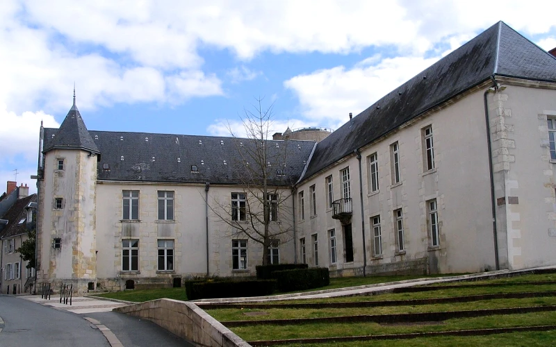 Issoudun