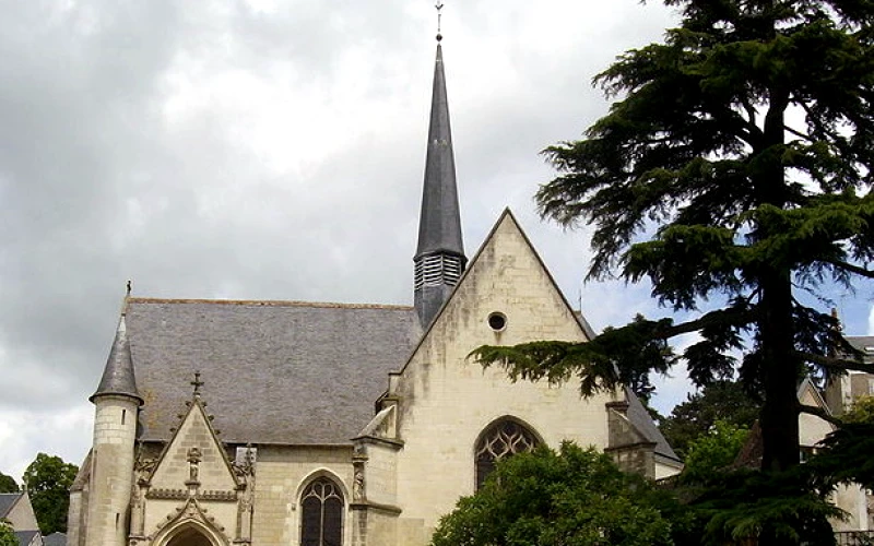 Saint-Cyr-sur-Loire