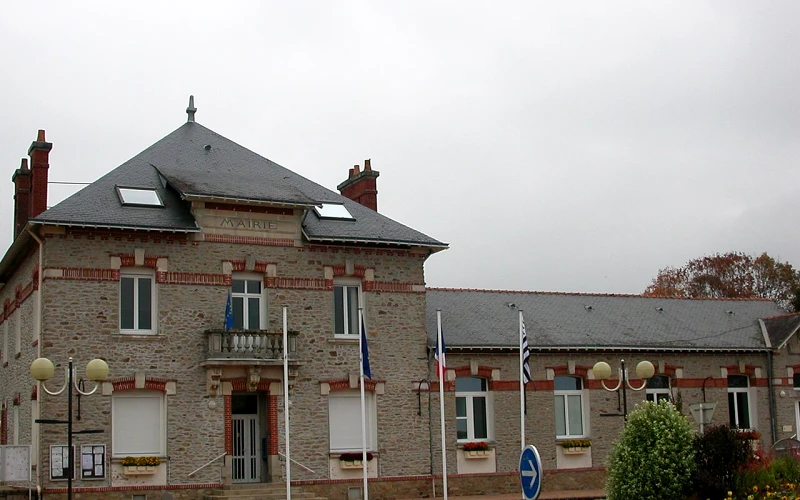 Treillières
