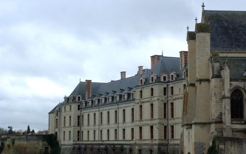Thouars