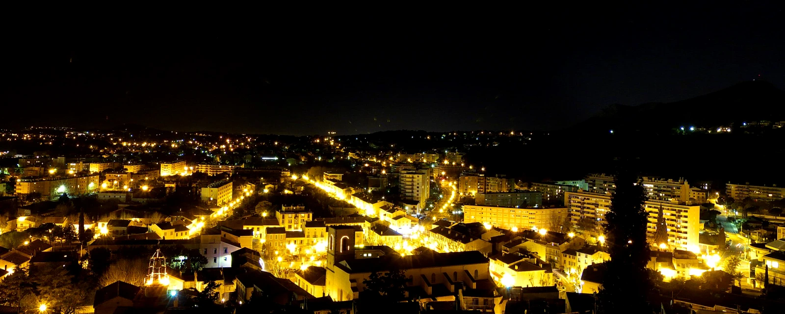 Vue de La Garde, Var
