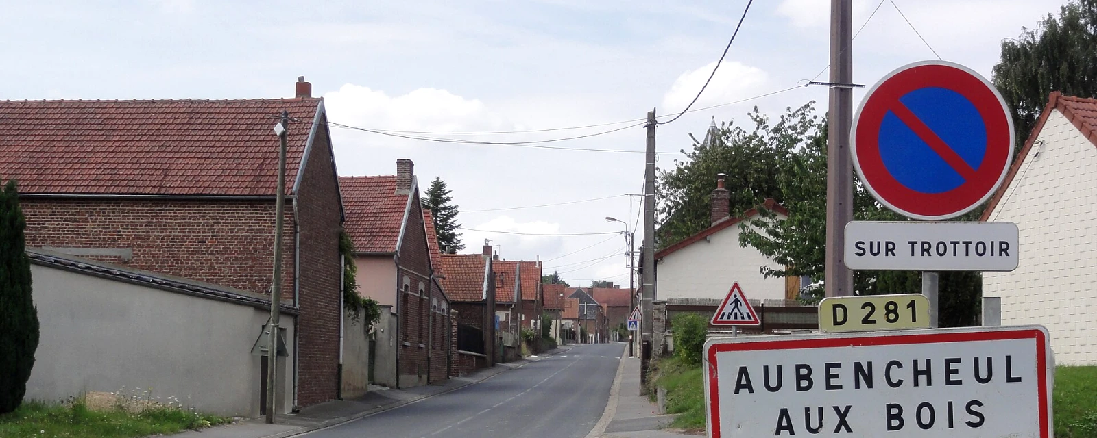 Vue de Aubencheul-aux-Bois, Aisne