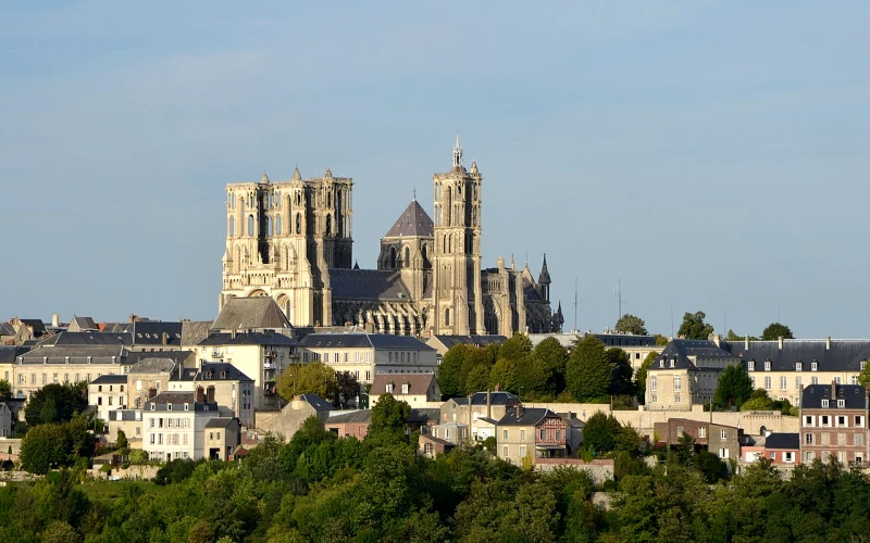 Laon (02)