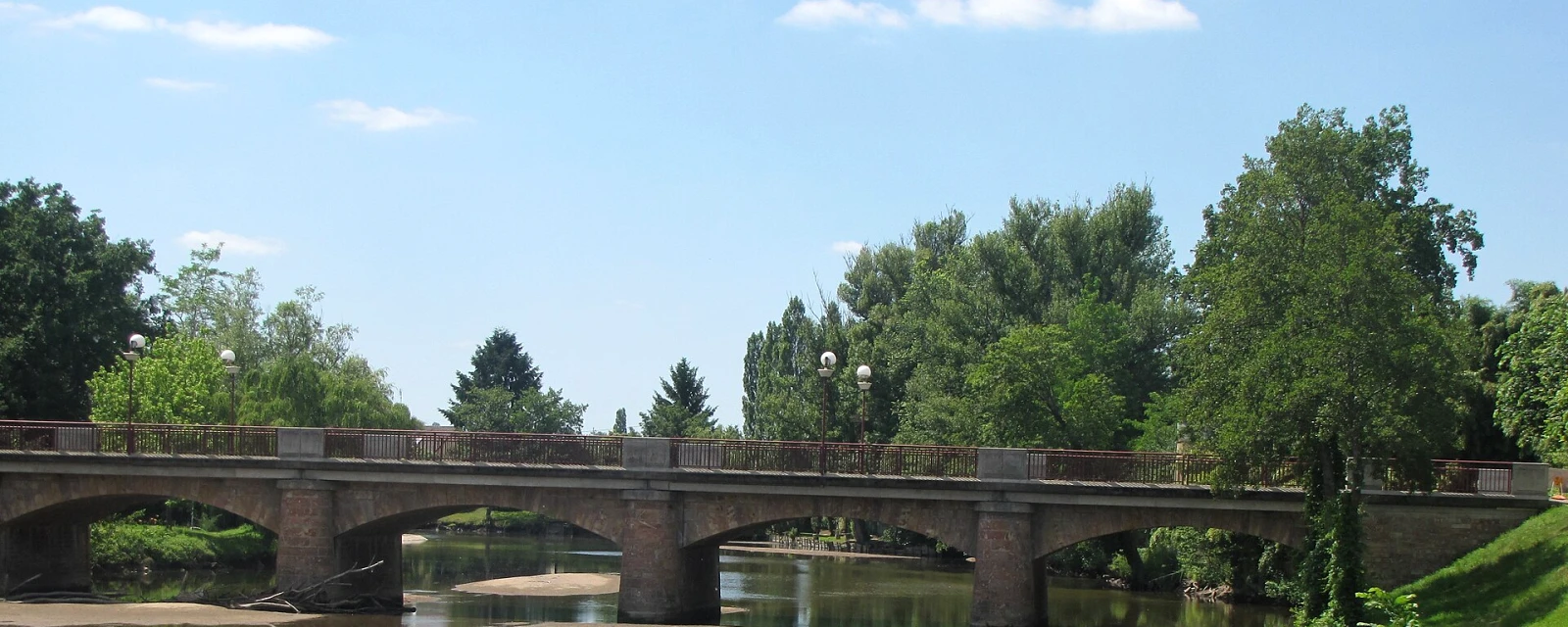 Vue de Meaulne-Vitray, Allier