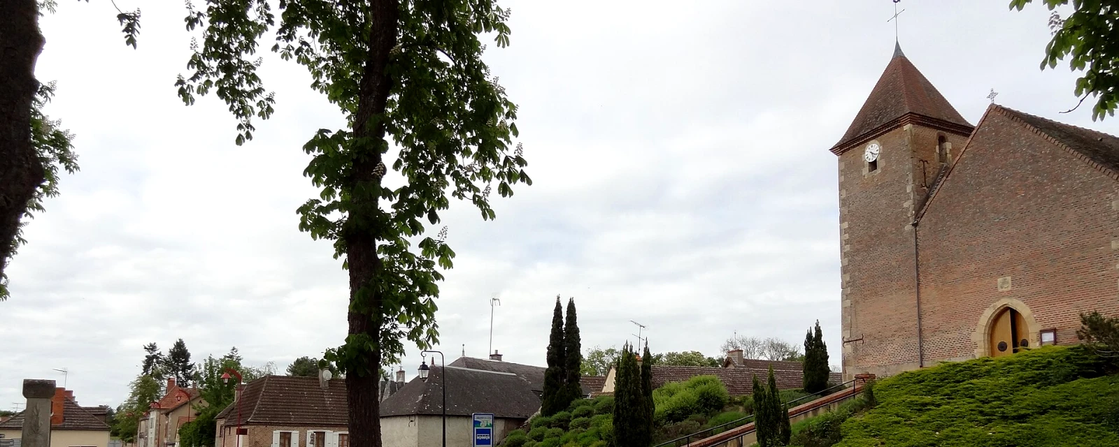 Vue de Paray-le-Frésil, Allier