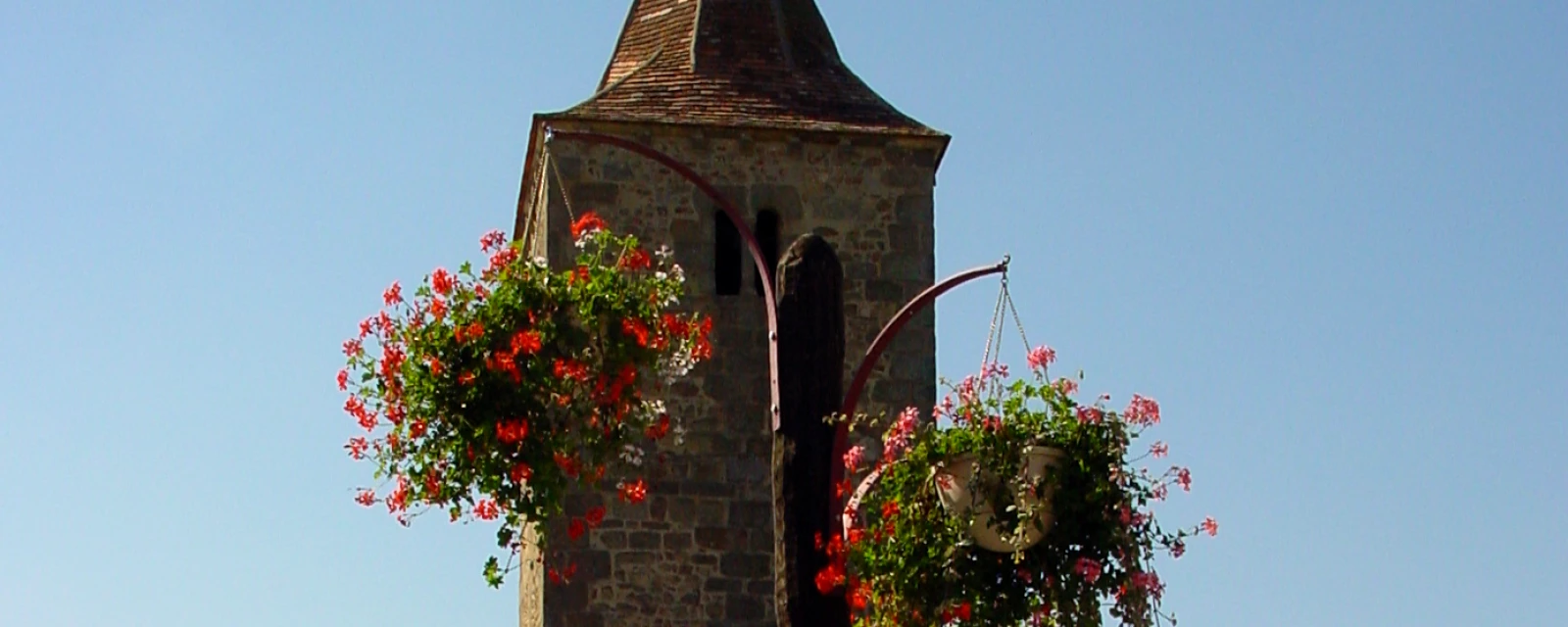 Vue de Sainte-Thérence, Allier