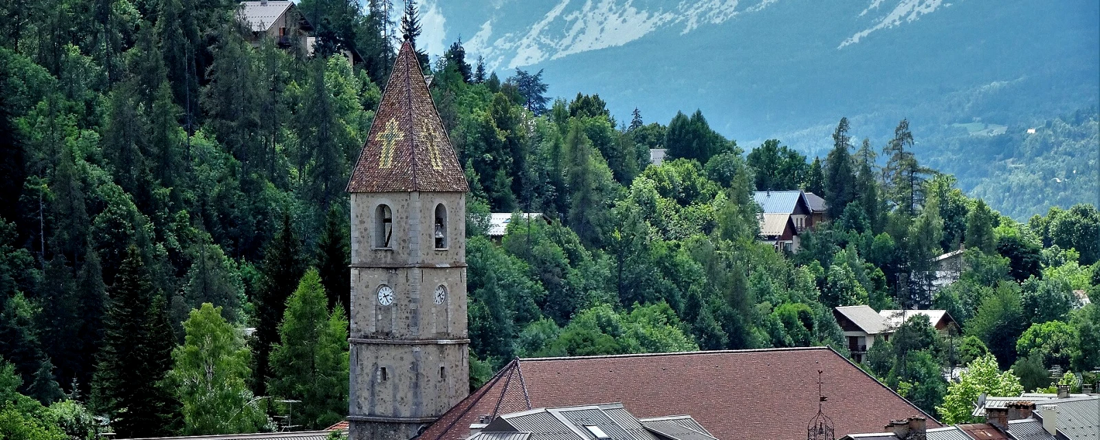 Vue de Colmars, Alpes-de-Haute-Provence