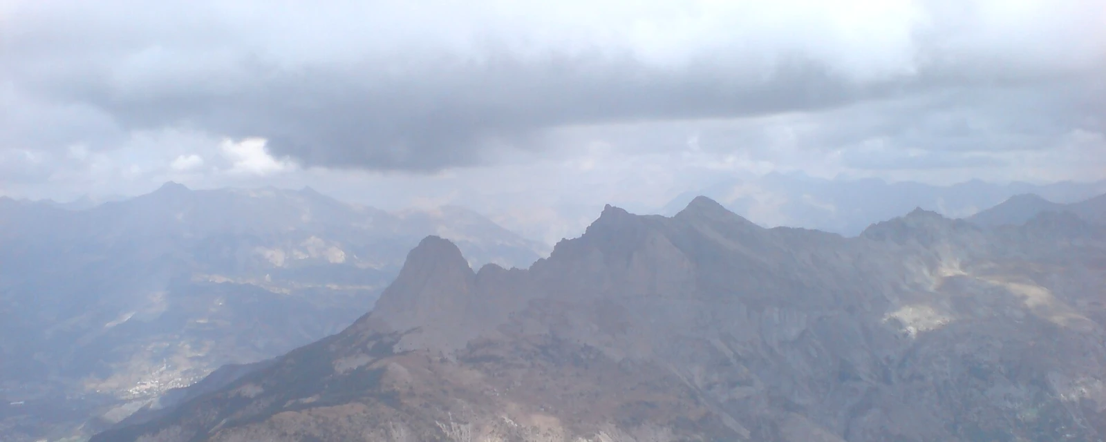 Vue de Enchastrayes, Alpes-de-Haute-Provence