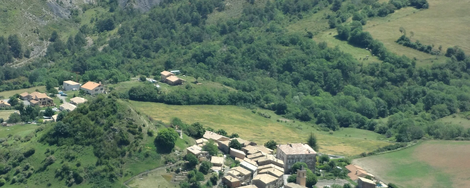 Vue de Entrages, Alpes-de-Haute-Provence