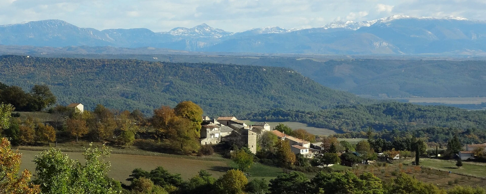 Vue de Revest-Saint-Martin, Alpes-de-Haute-Provence