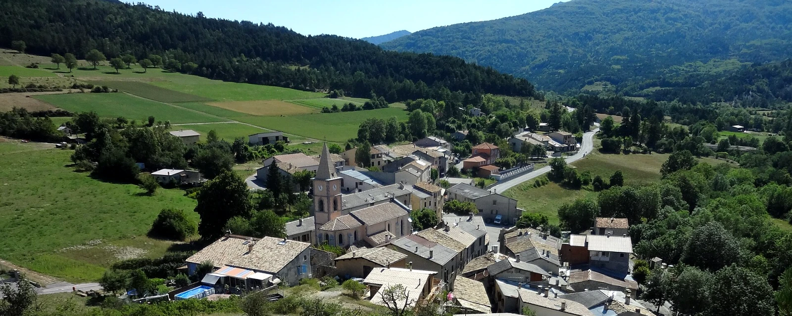 Vue de Vergons, Alpes-de-Haute-Provence