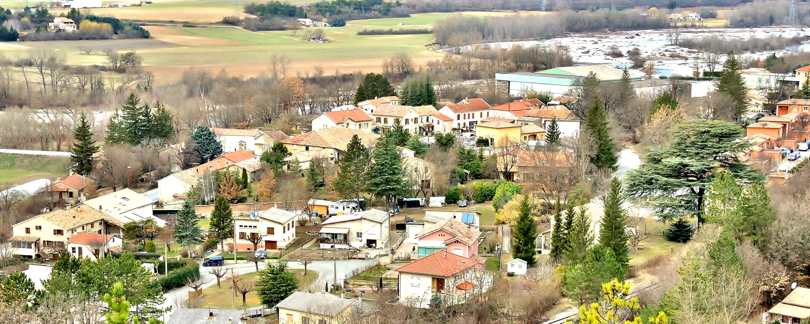 Vue de Garde-Colombe, Hautes-Alpes
