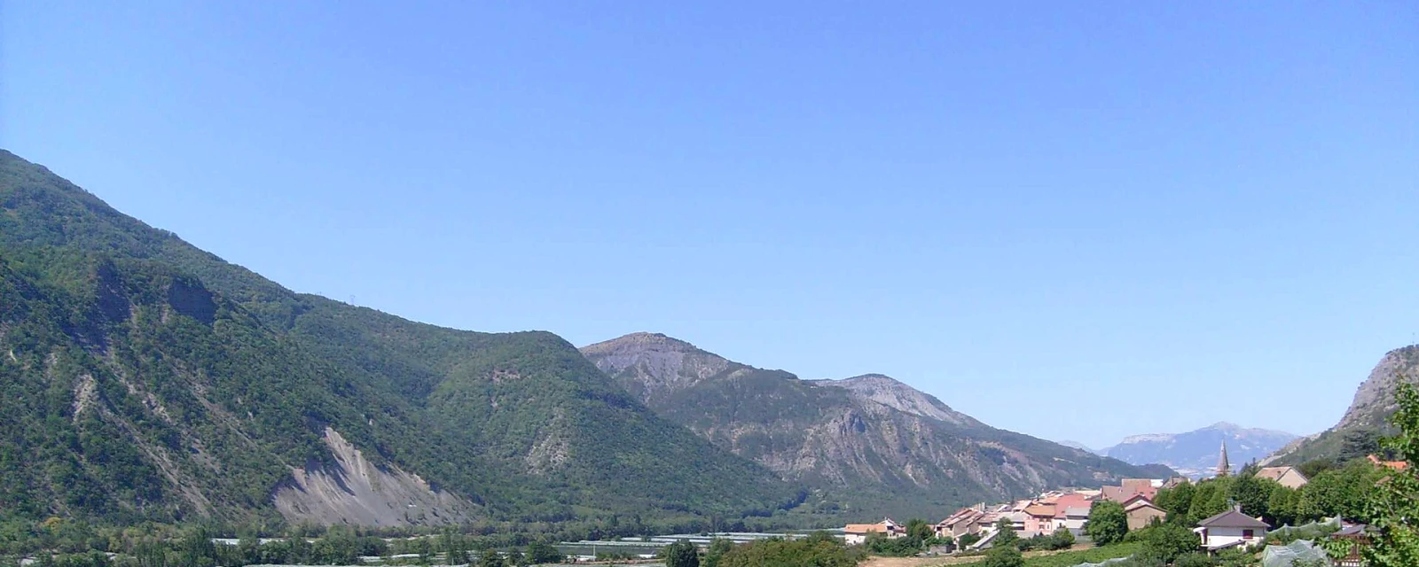 Vue de Remollon, Hautes-Alpes