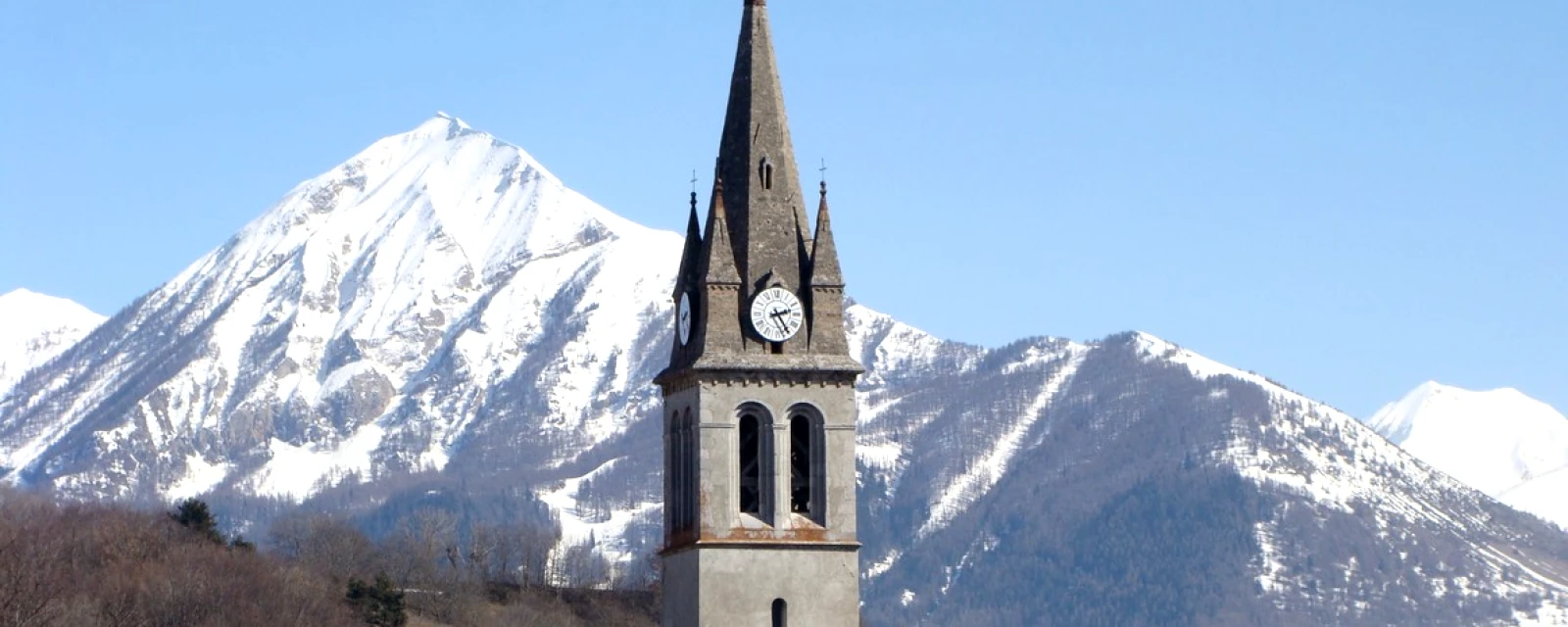 Vue de Saint-Julien-en-Champsaur, Hautes-Alpes