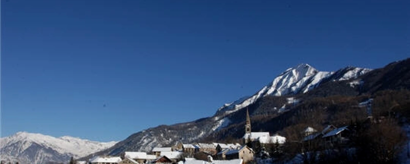 Vue de Saint-Léger-les-Mélèzes, Hautes-Alpes
