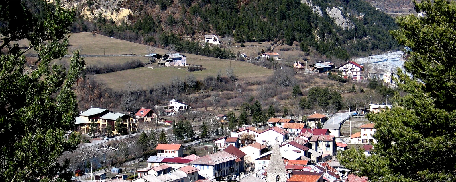 Vue de Guillaumes, Alpes-Maritimes