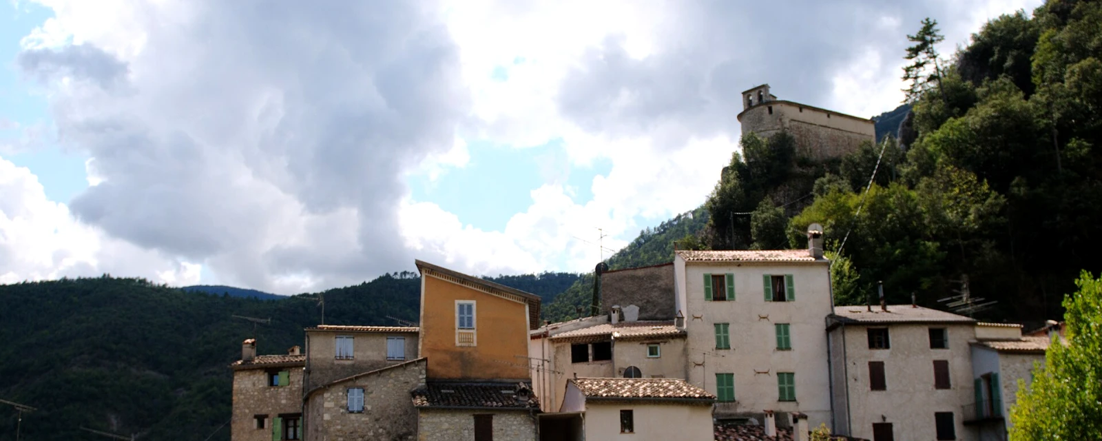Vue de La Roque-en-Provence, Alpes-Maritimes