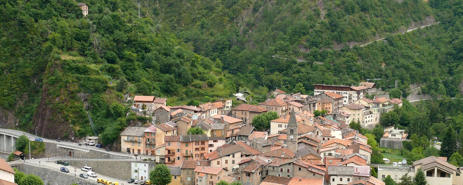 Vue de Saint-Sauveur-sur-Tinée, Alpes-Maritimes