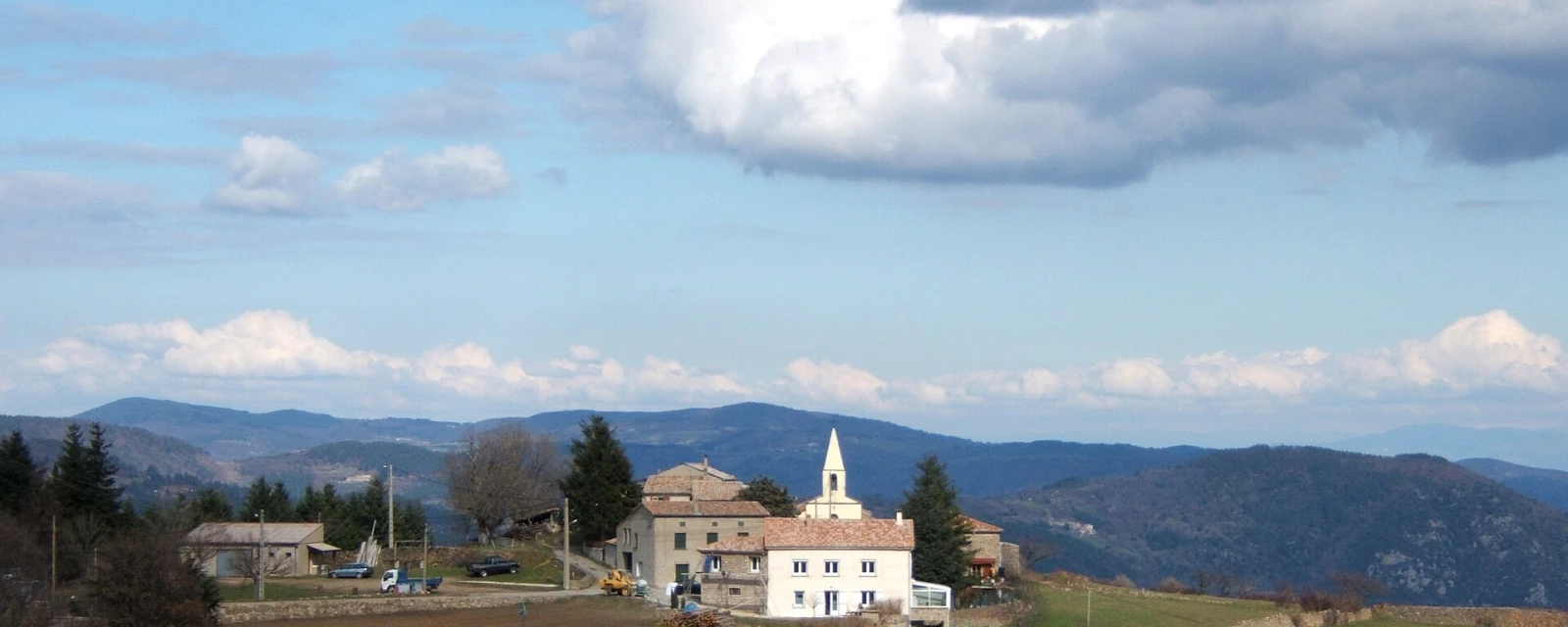 Vue de Saint-Étienne-de-Serre, Ardèche