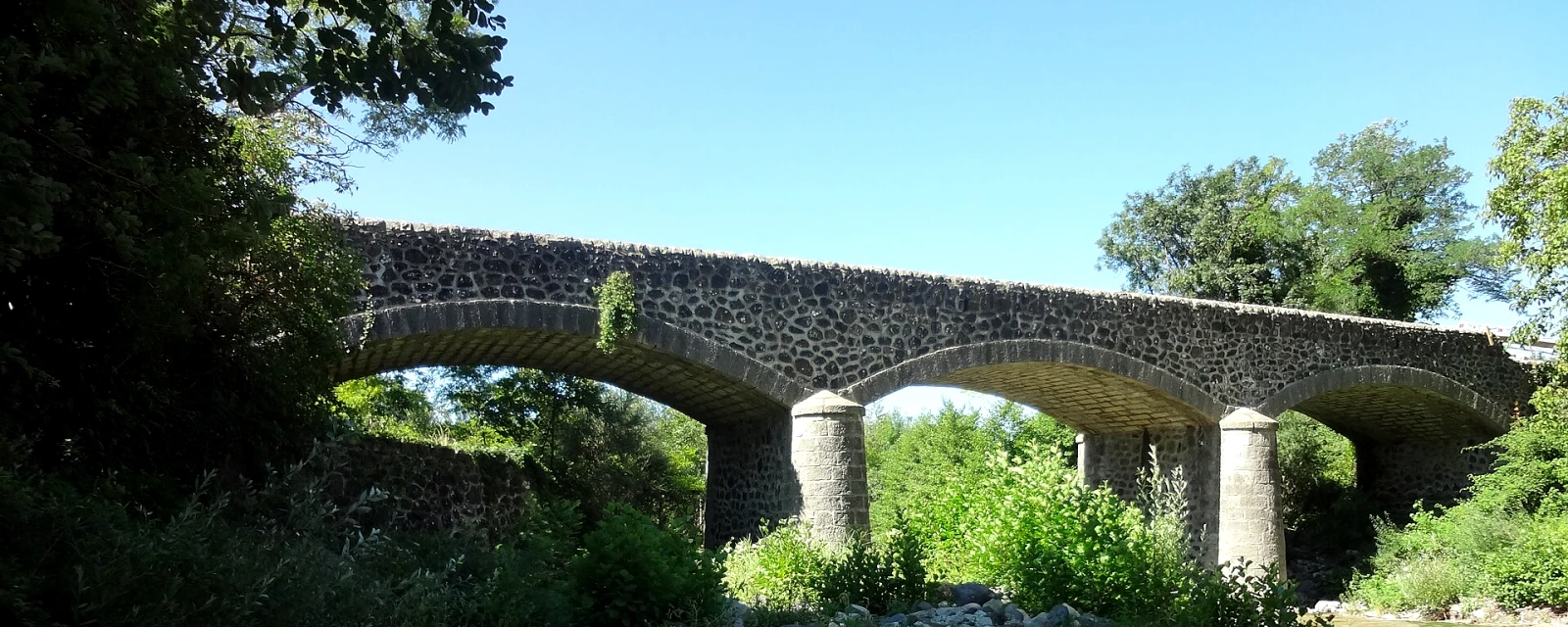 Vue de Saint-Jean-le-Centenier, Ardèche