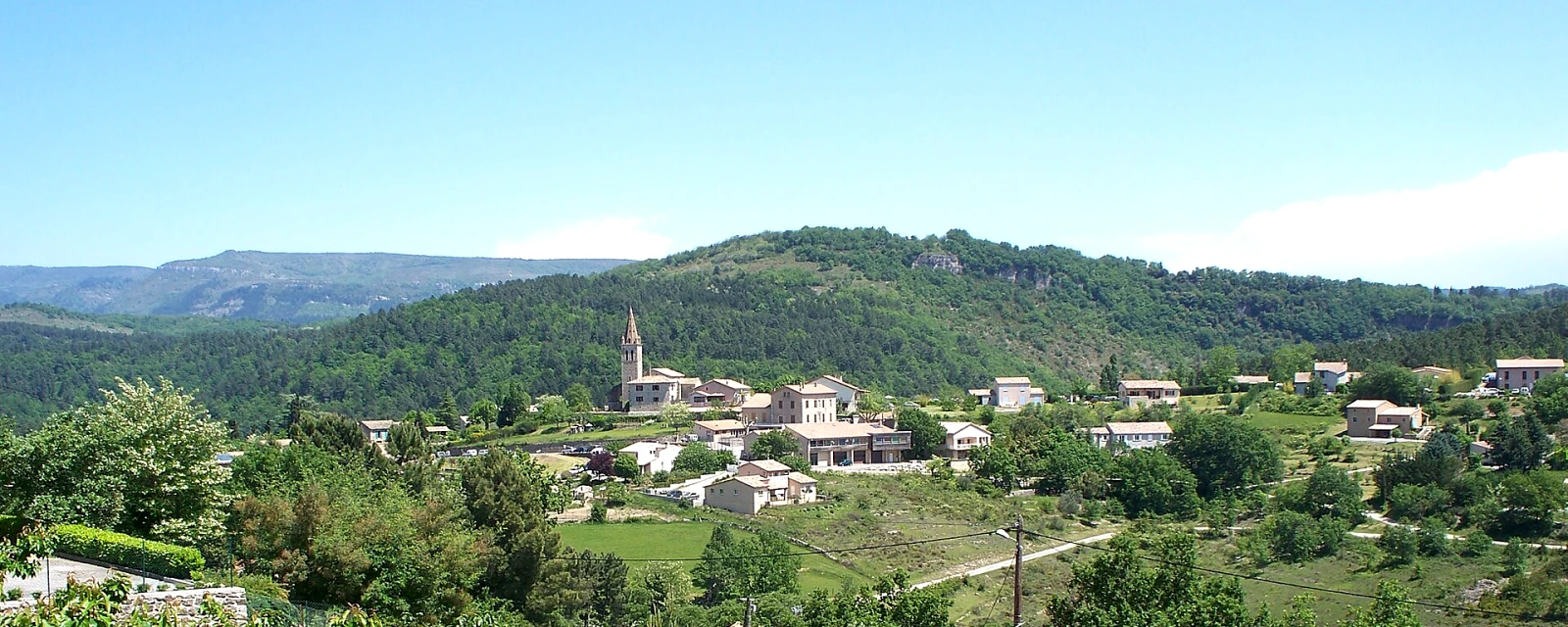 Vue de Saint-Julien-du-Serre, Ardèche