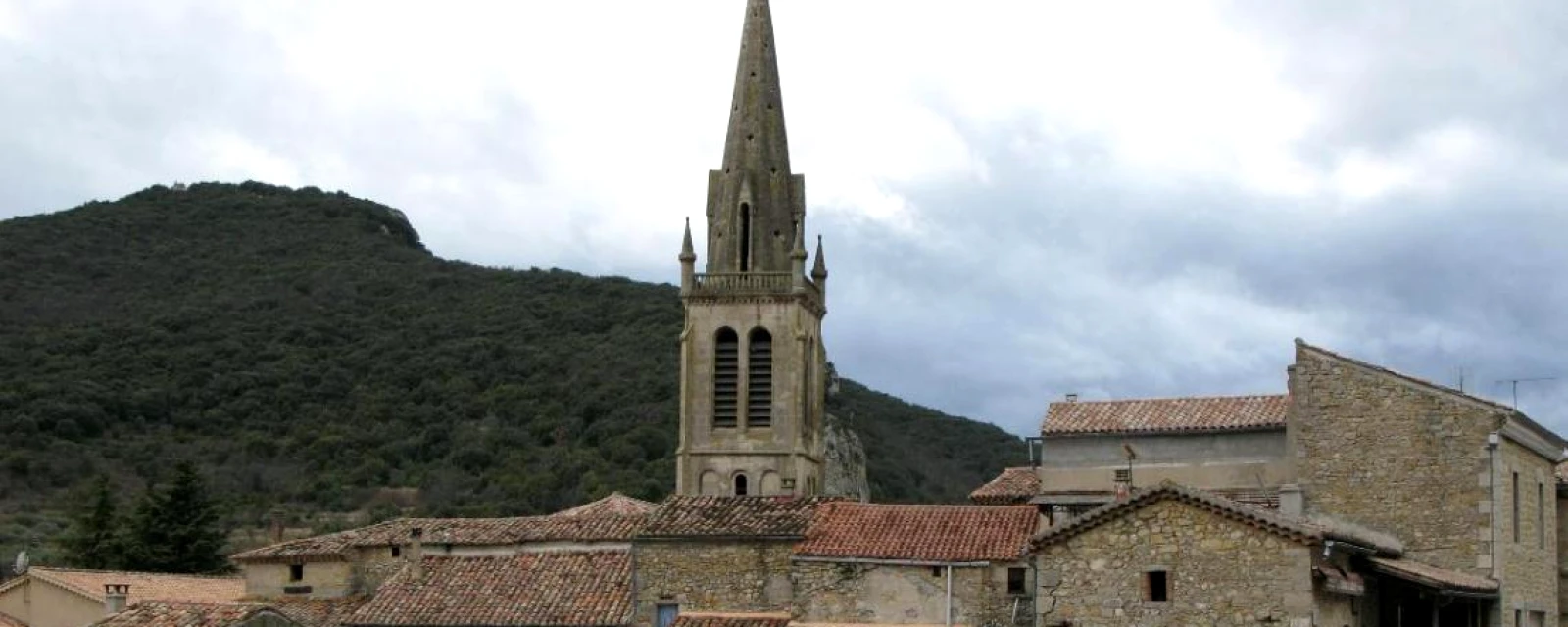 Vue de Saint-Sauveur-de-Cruzières, Ardèche