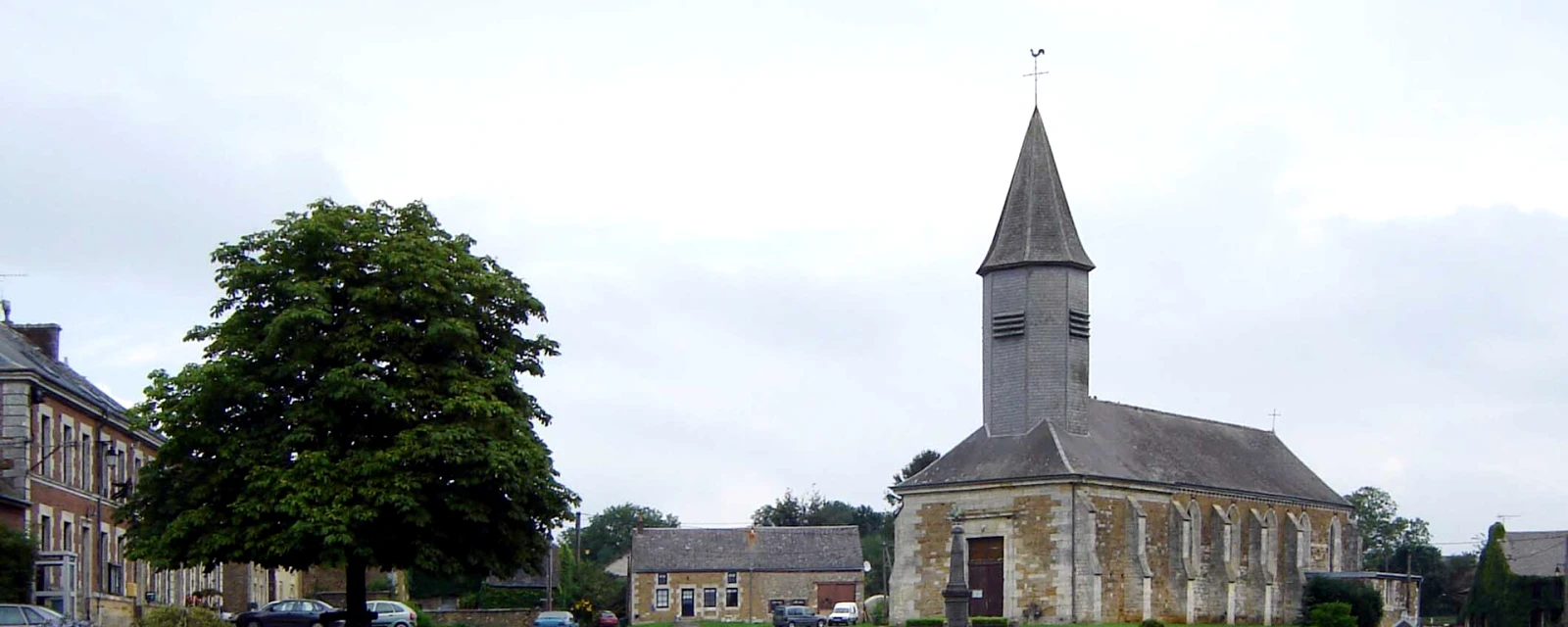 Vue de Neuville-lez-Beaulieu, Ardennes