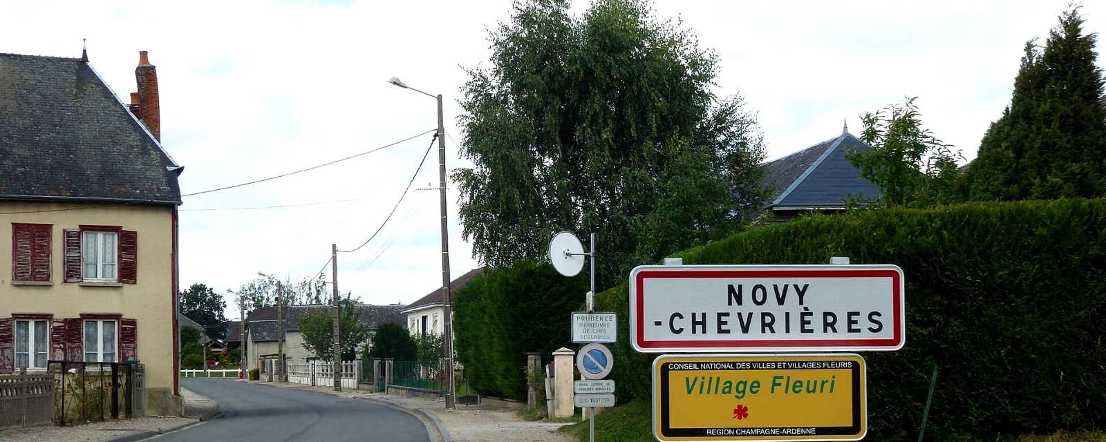 Vue de Novy-Chevrières, Ardennes