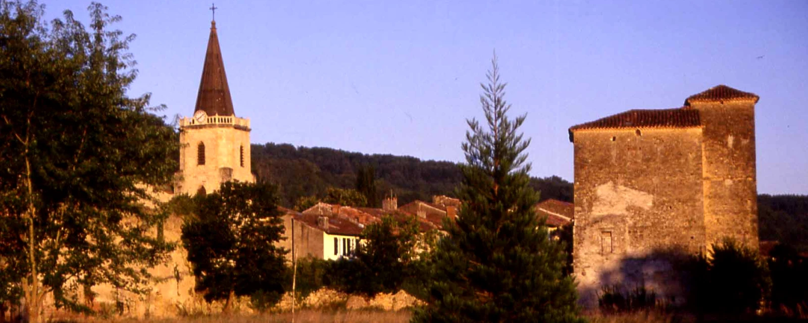 Vue de Sainte-Croix-Volvestre, Ariège