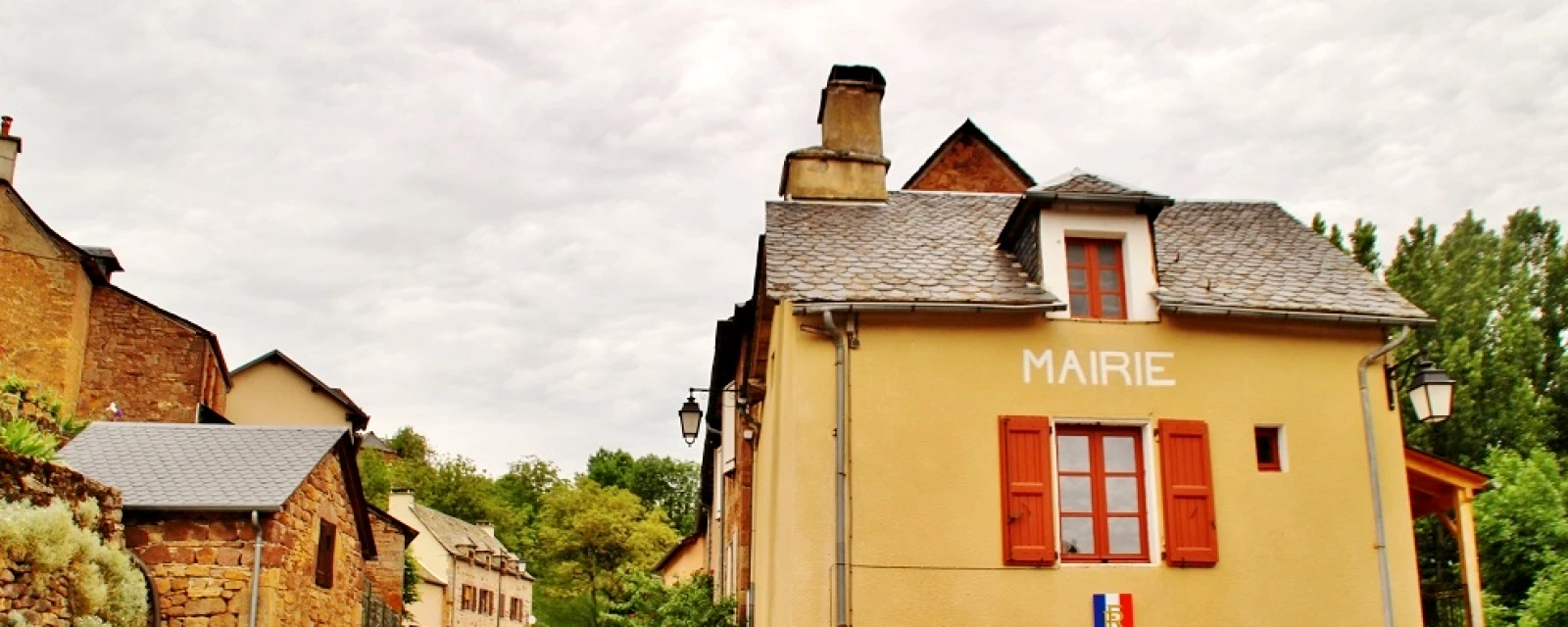 Vue de La Capelle-Bonance, Aveyron