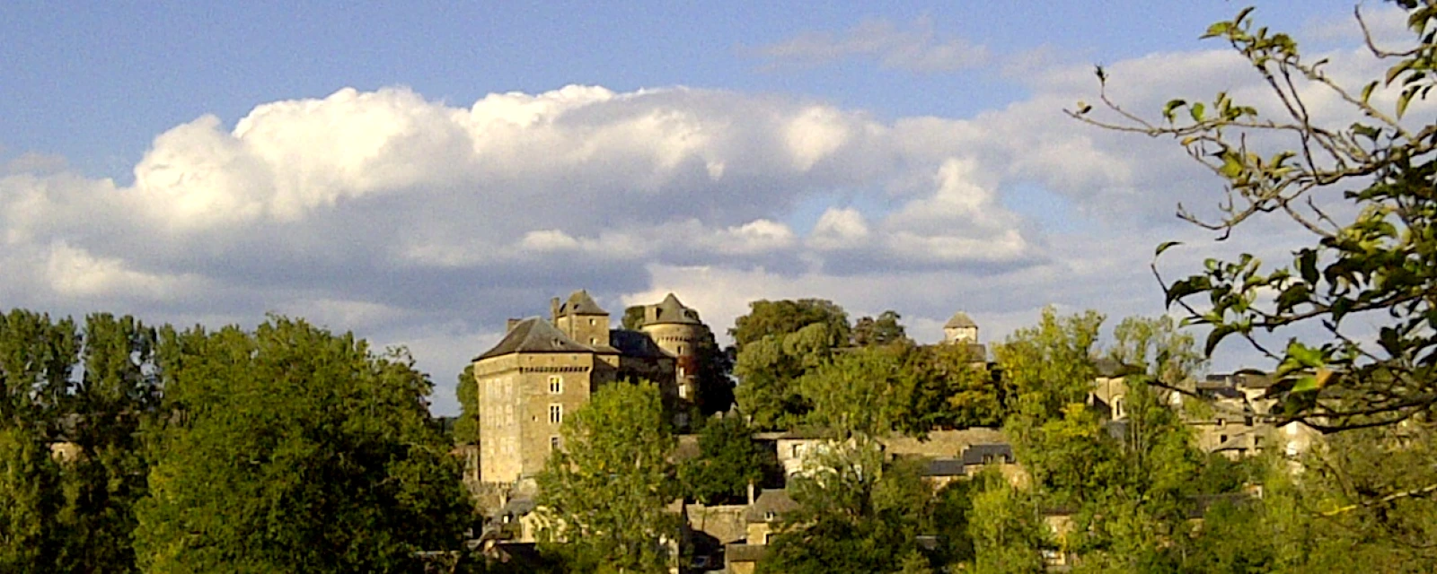 Vue de Montrozier, Aveyron
