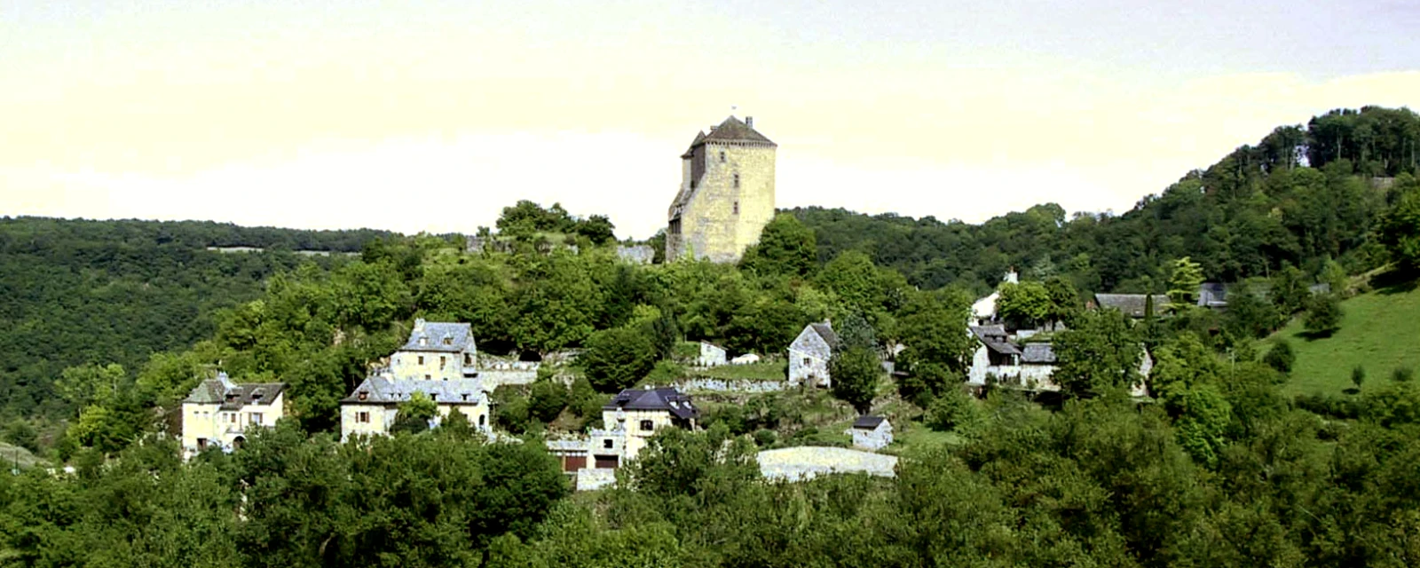 Vue de Muret-le-Château, Aveyron