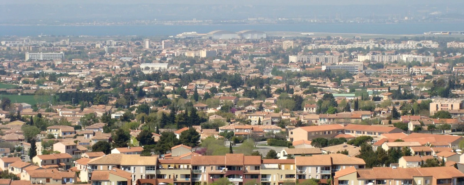 Vue de Gignac-la-Nerthe, Bouches-du-Rhône