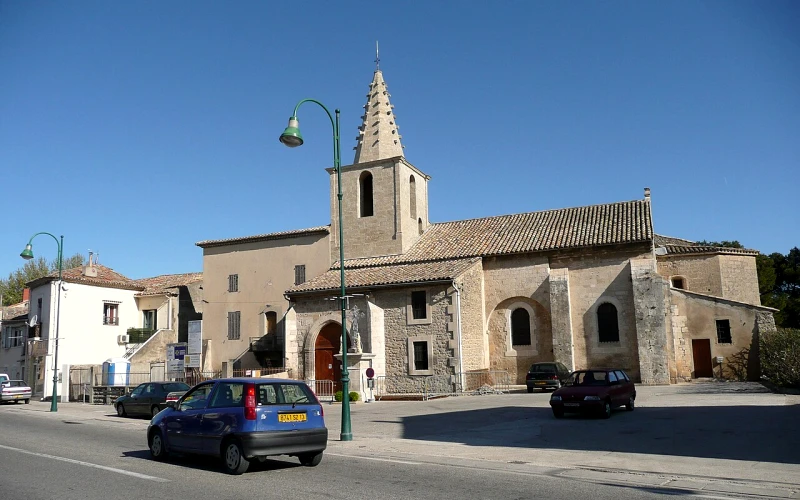 Sénas