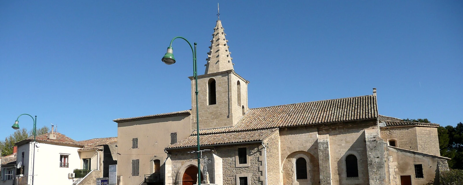 Vue de Sénas, Bouches-du-Rhône