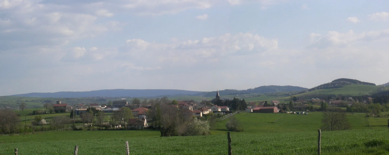 Vue de La Chapelle-Laurent, Cantal