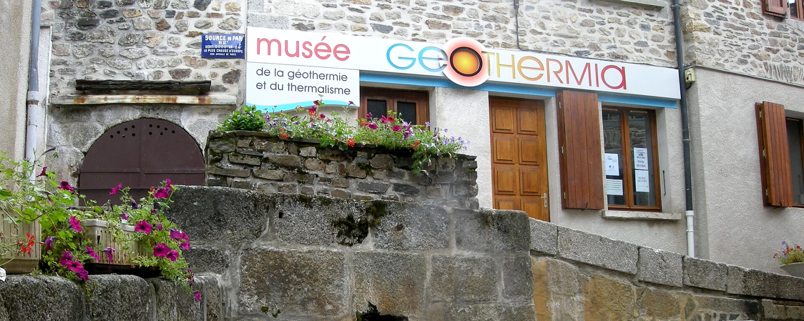 Vue de Chaudes-Aigues, Cantal