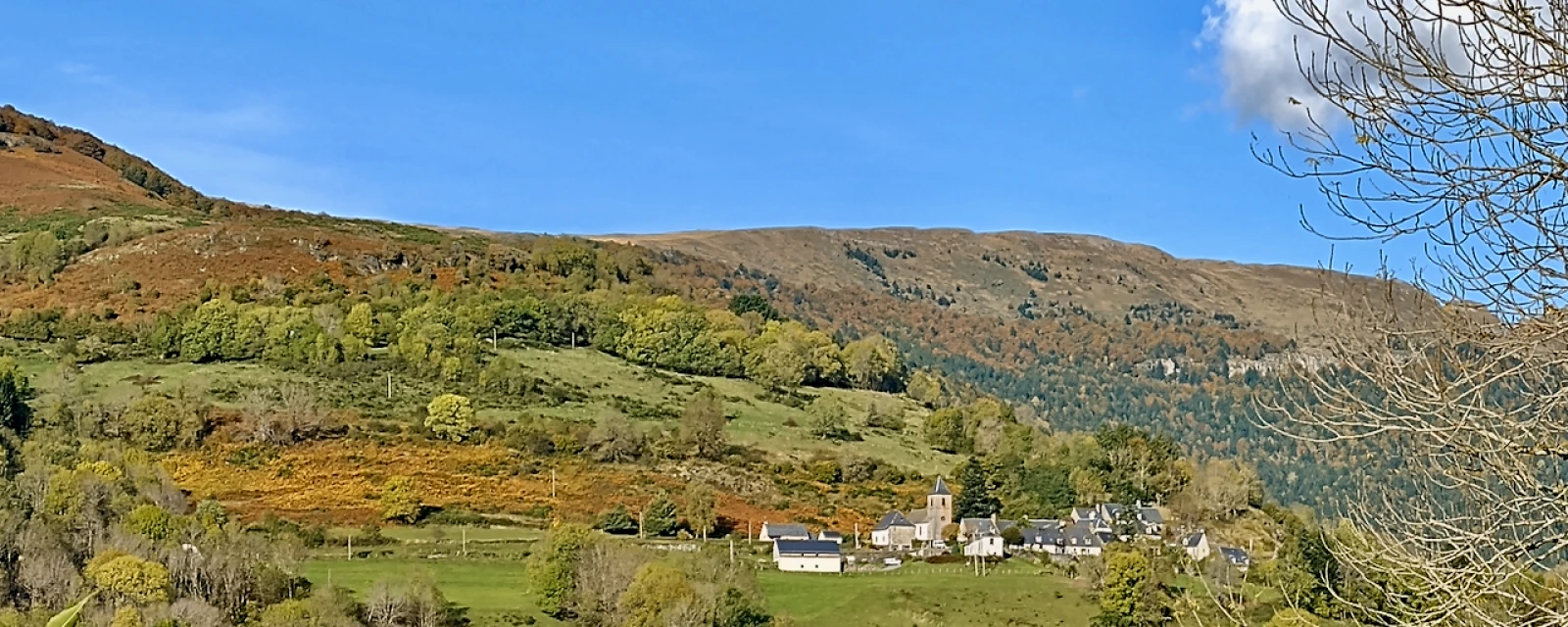 Vue de Le Fau, Cantal