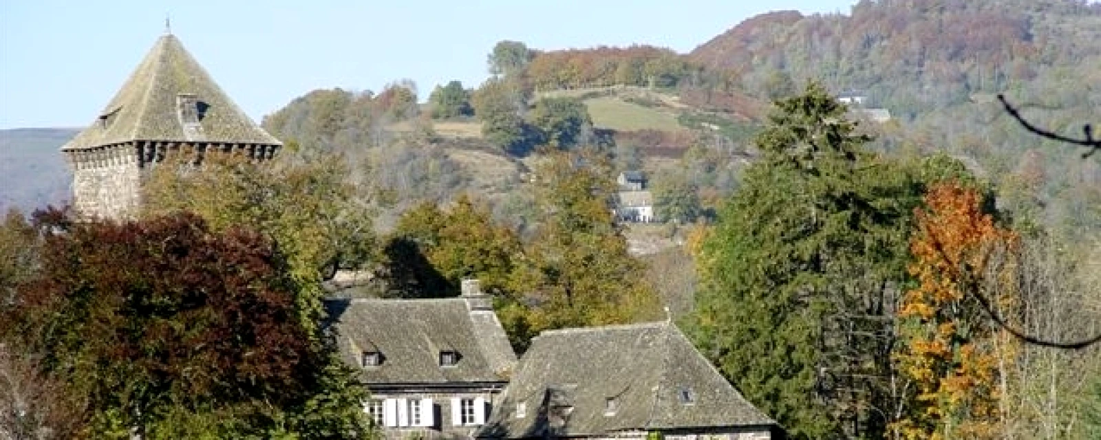Vue de Saint-Martin-sous-Vigouroux, Cantal