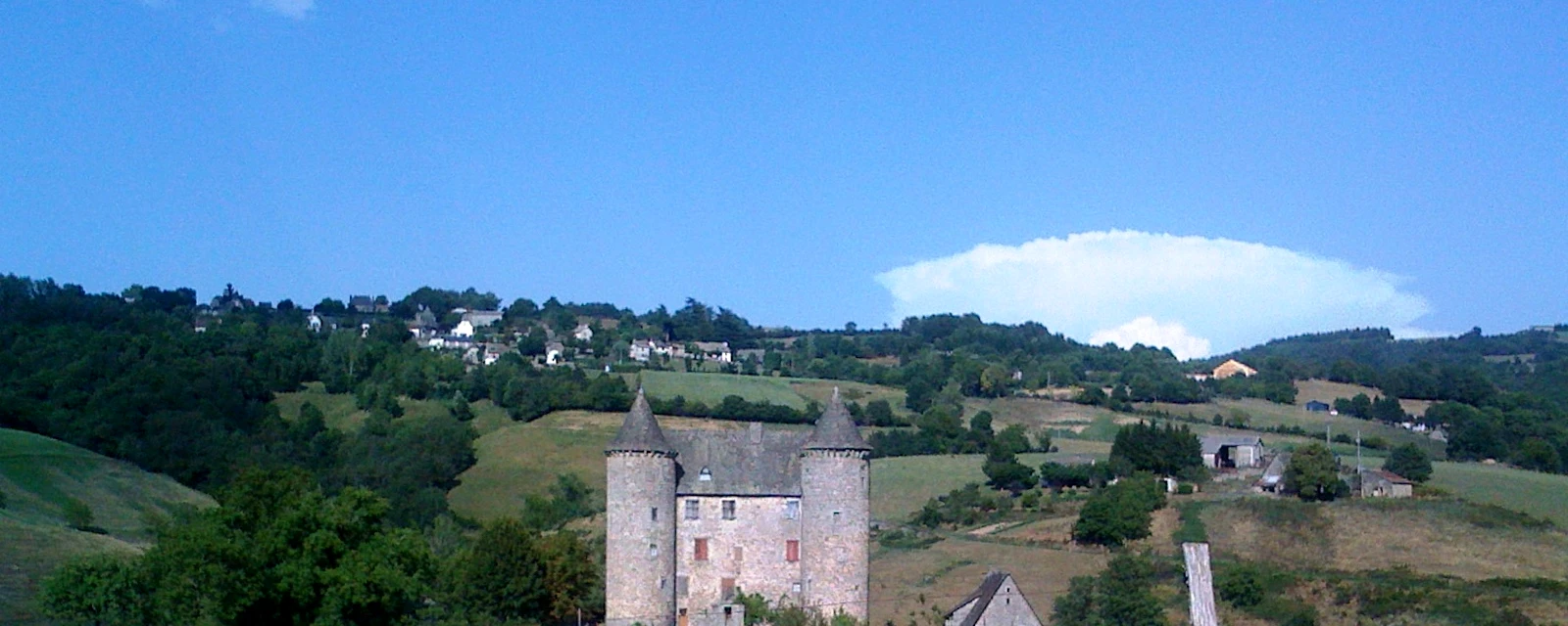 Vue de Sénezergues, Cantal
