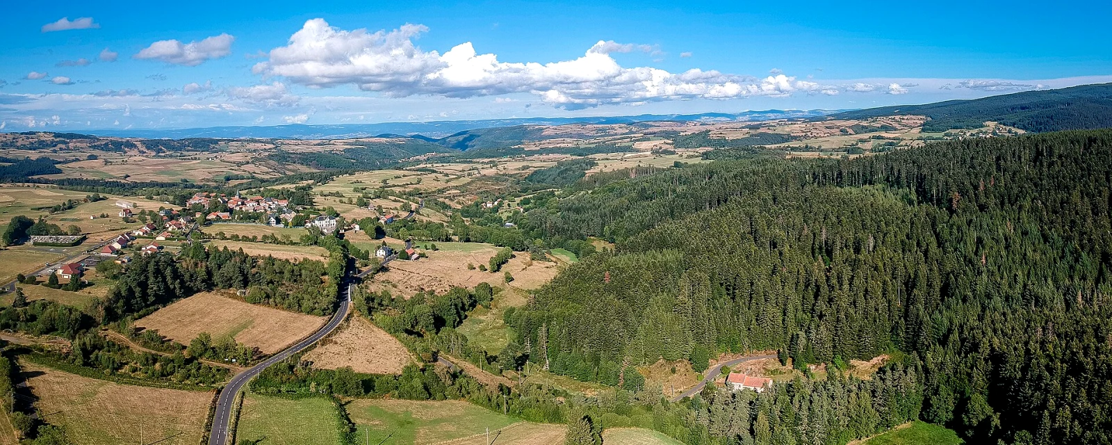 Vue de Védrines-Saint-Loup, Cantal