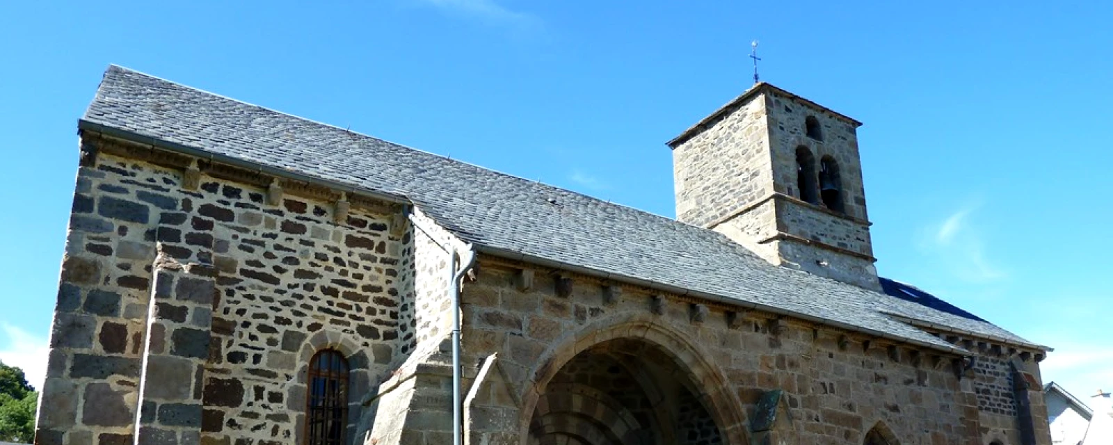 Vue de Vèze, Cantal