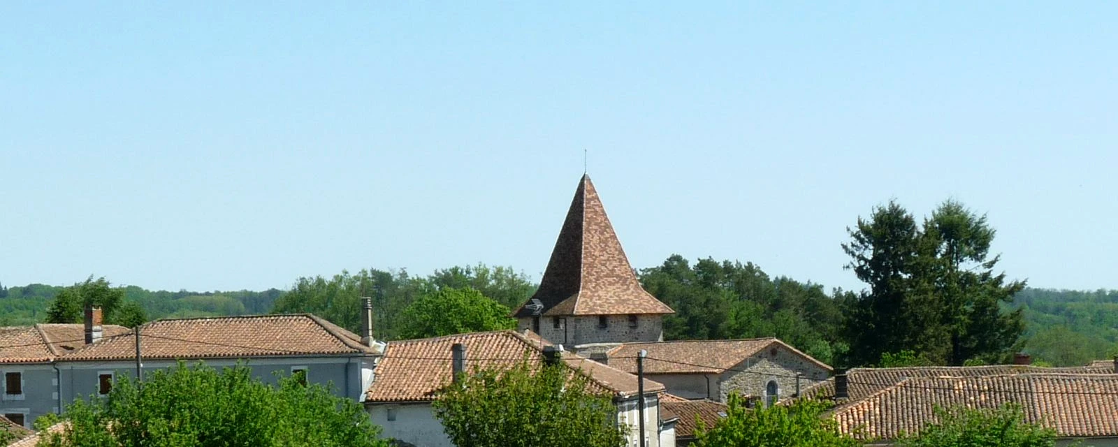 Vue de Roussines, Charente
