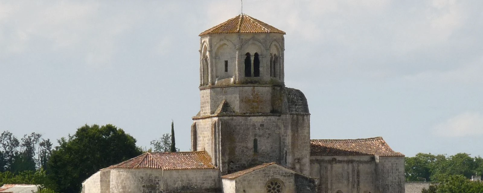 Vue de Saint-Sulpice-d'Arnoult, Charente-Maritime