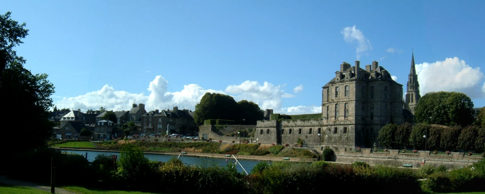 Vue de Quintin, Côtes-d'Armor