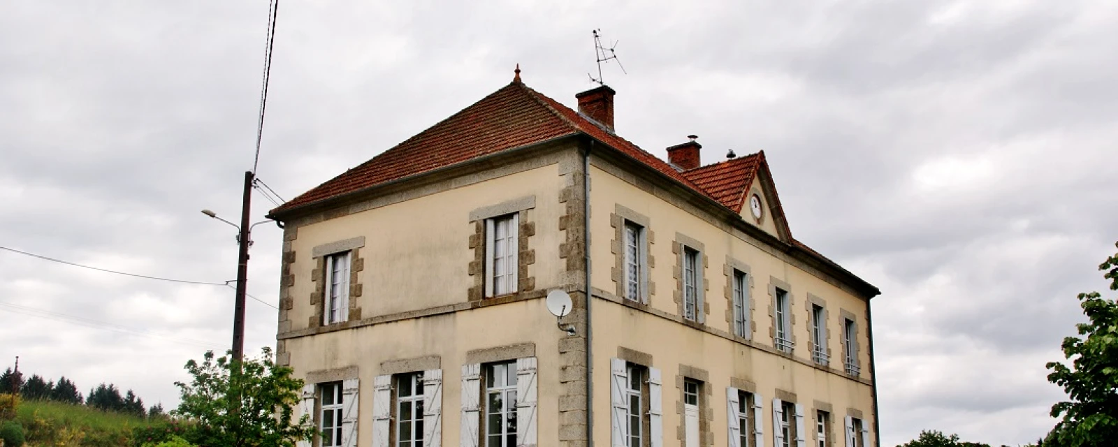 Vue de Basville, Creuse