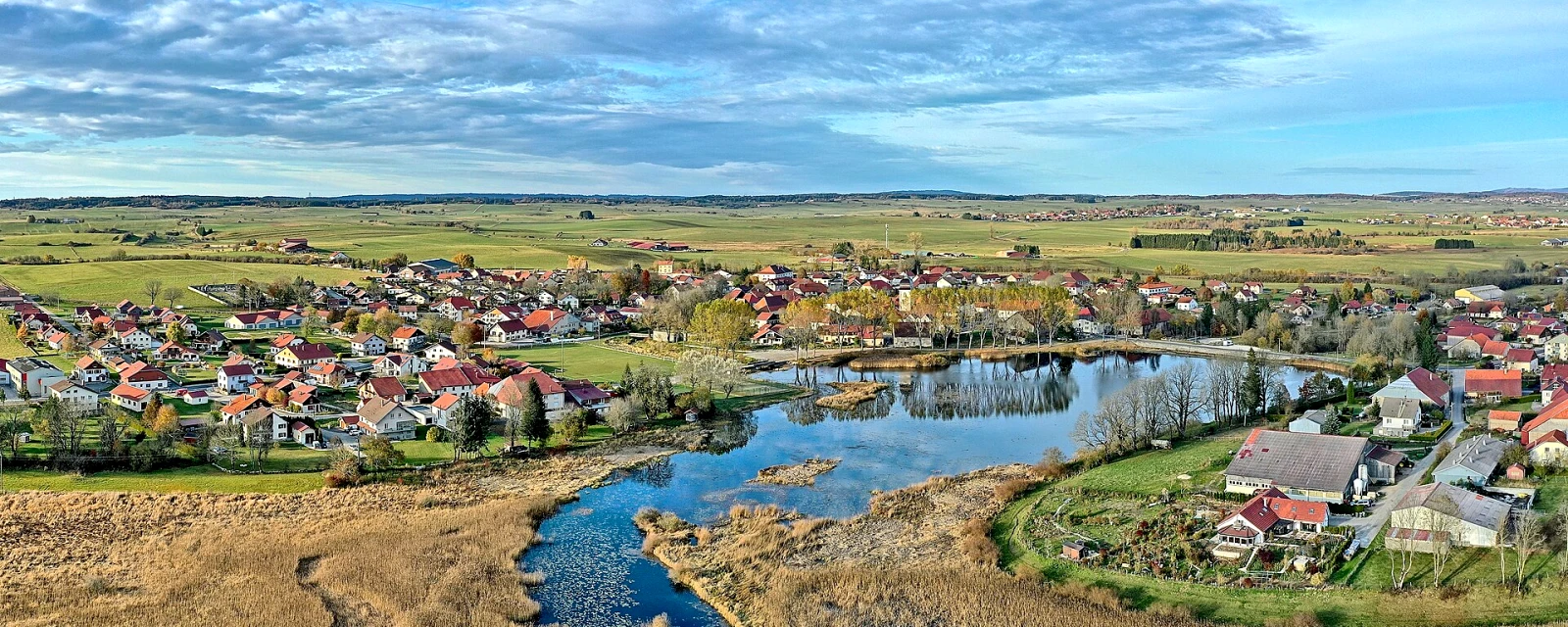 Vue de La Rivière-Drugeon, Doubs